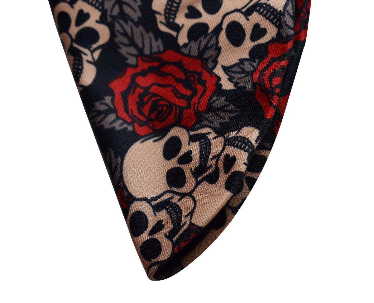 Halloween Theme Medium Beard Face Mask - Skull and Red Rose